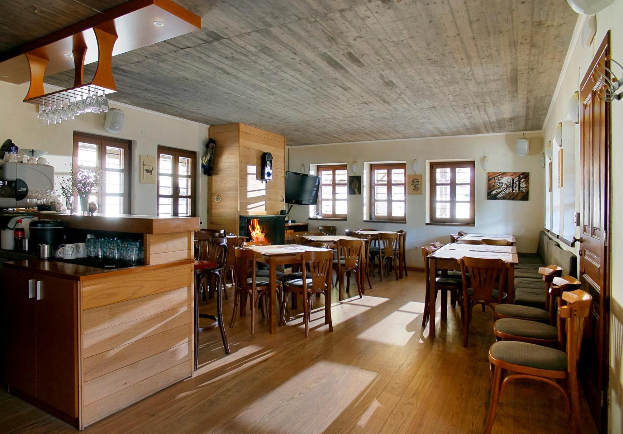 Kerasies Guesthouse Vovousa Exteriör bild